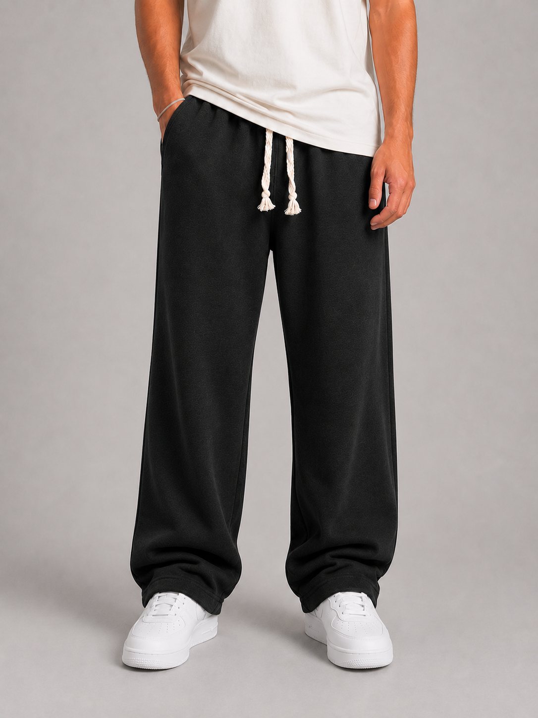 Wide-Leg Fleece Sweatpants - Black